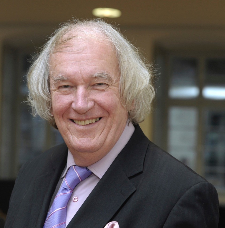 Prof. Dieter Borchmeyer Prof. Dieter Borchmeyer