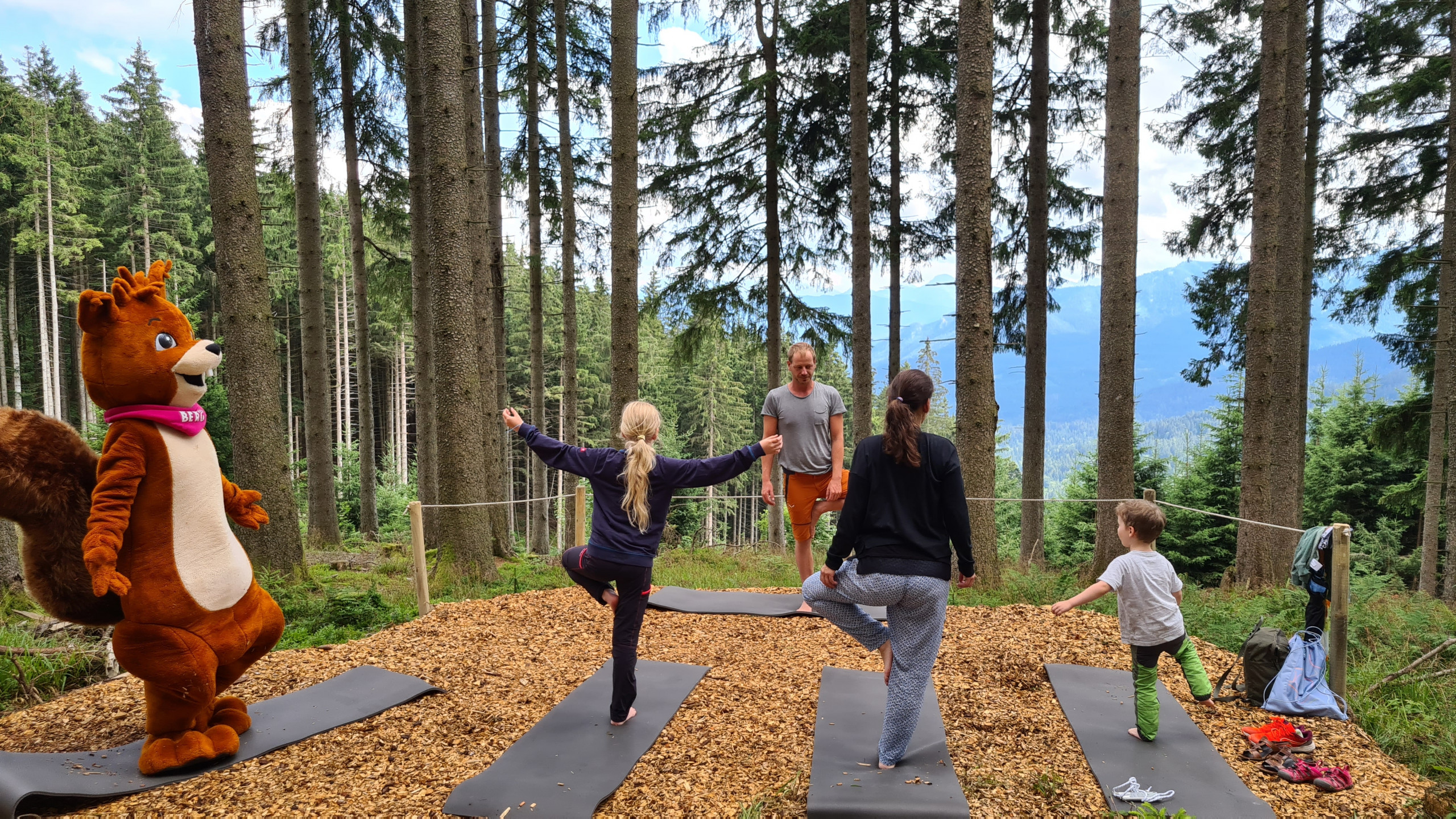 Yoga am Berg