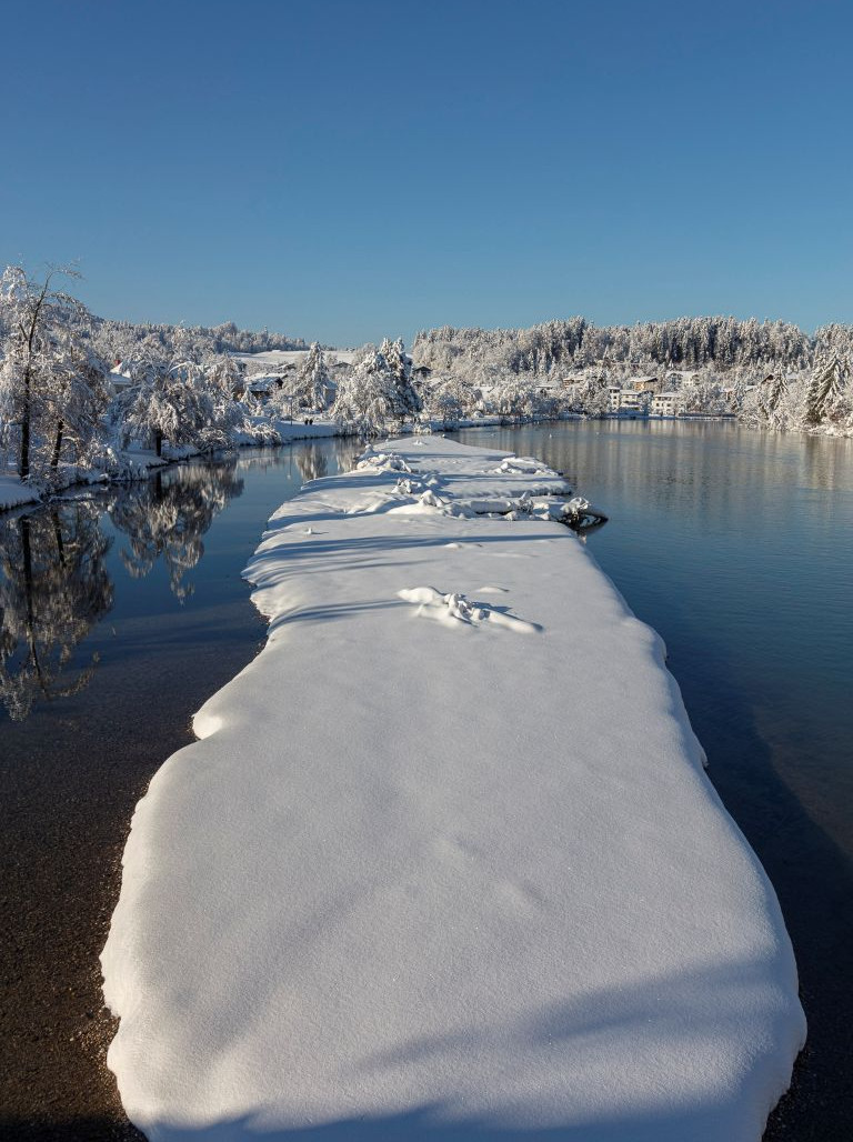 Winterruhe an der Isar bei Bad Tölz